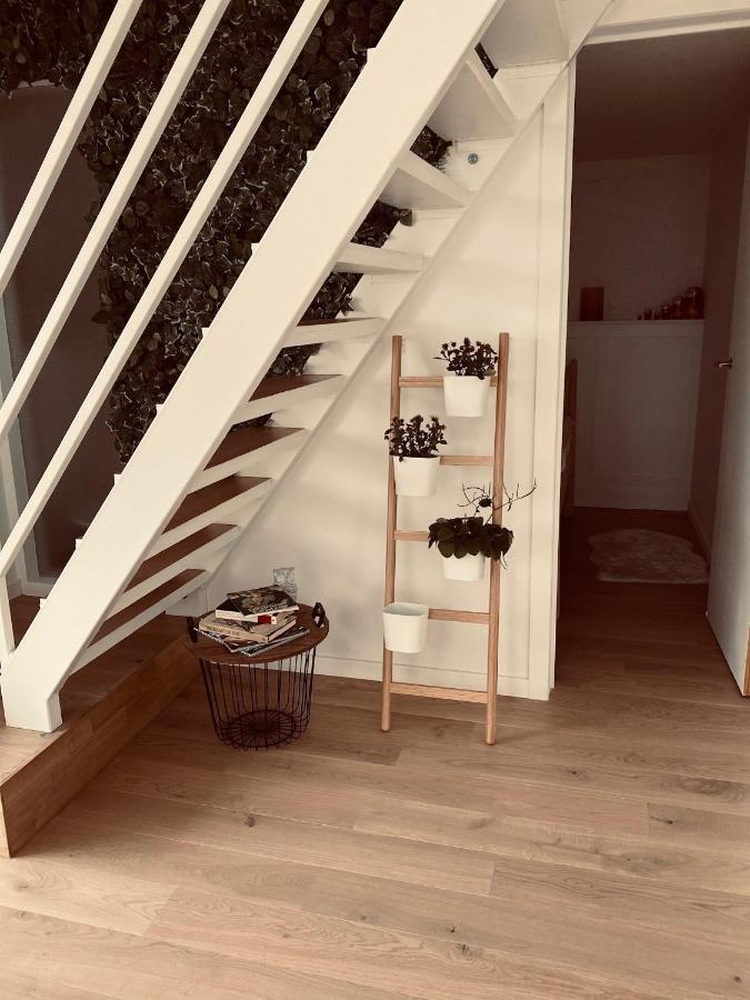 Lichtrijke loft bij restaurant Den Olifant Appartement Ieper Buitenkant foto
